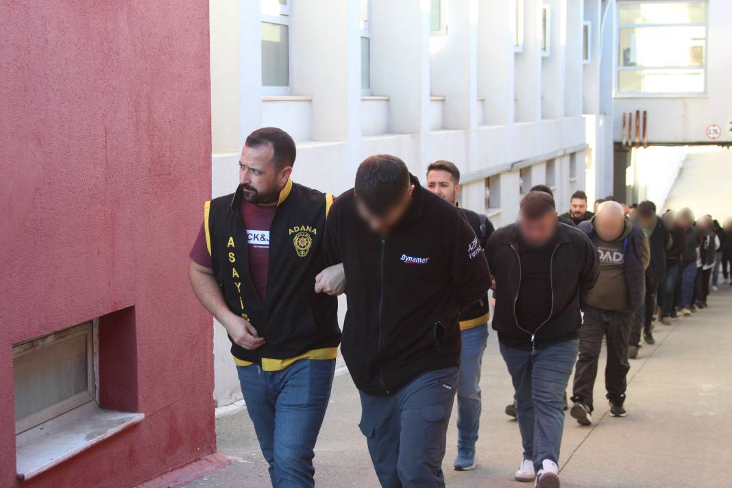 Düzmece kaza yapıp 17 sigorta şirketini dolandırmışlardı: 58 tutuklama! 1